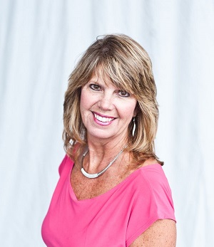 Cruise Brothers Travel Agent Roxanne O'Hara